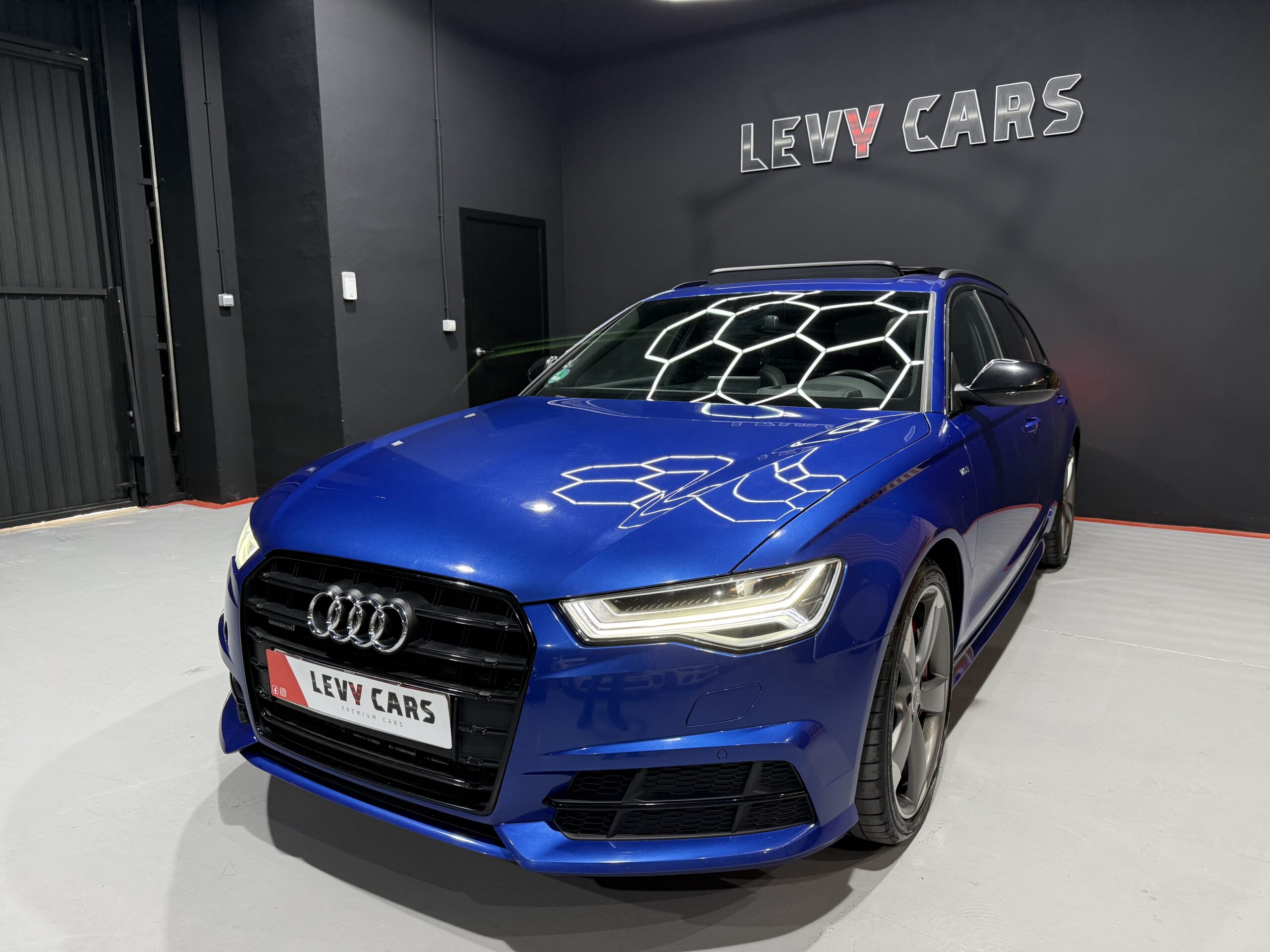 
								AUDI A6 Competition 3.0 TDI quattro tiptro Avant full									