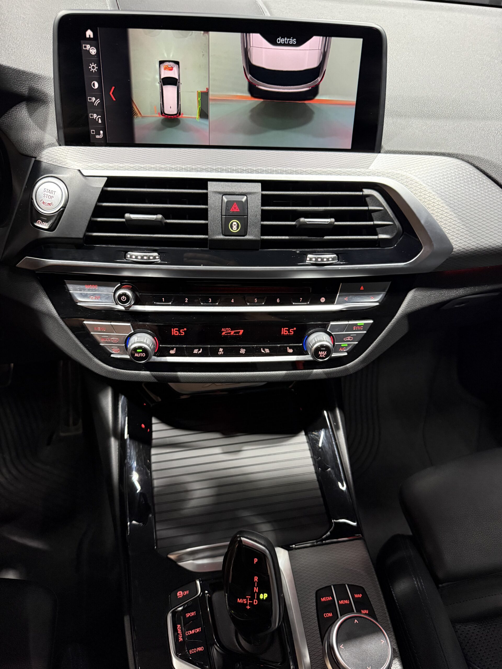 
								BMW X3 xDrive30d full									