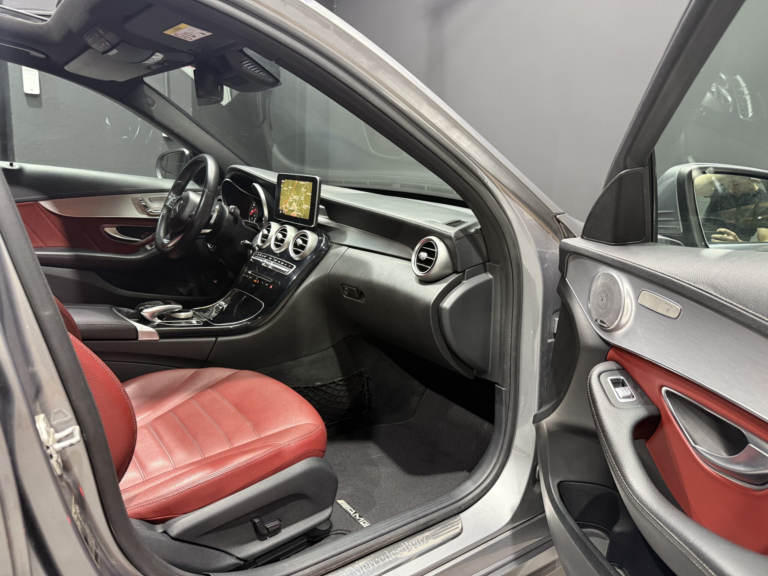 
								MERCEDES-BENZ Clase C C 220 d Sportive AMG full									