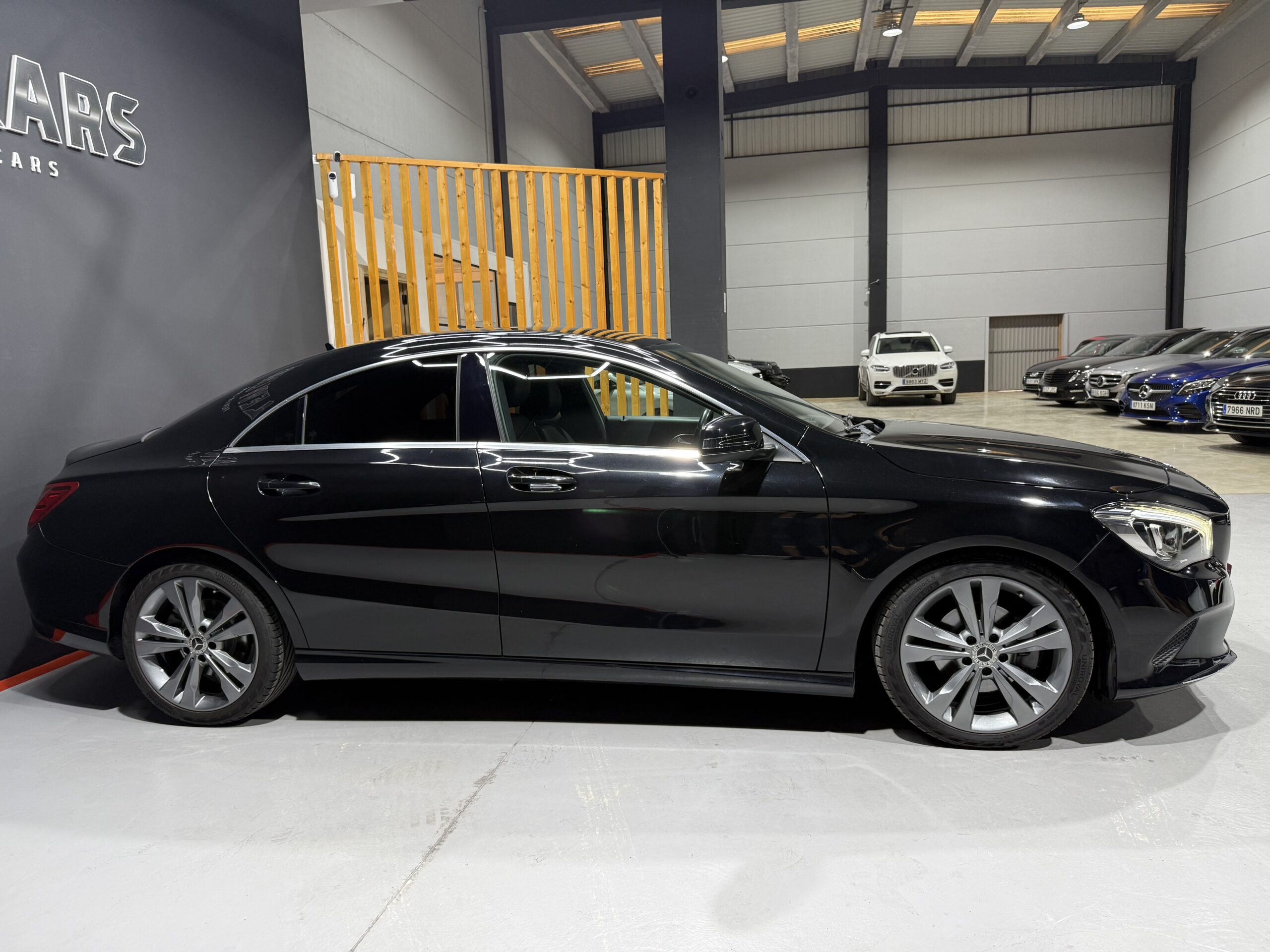 
								MERCEDES-BENZ Clase CLA 200 d full									