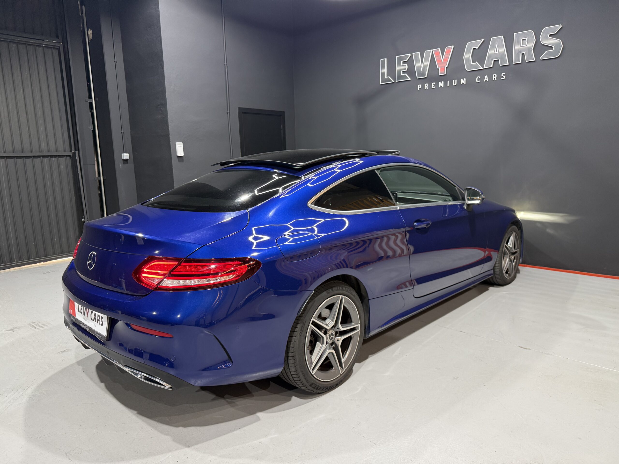
								MERCEDES-BENZ Clase C Coupe C 220 d full									