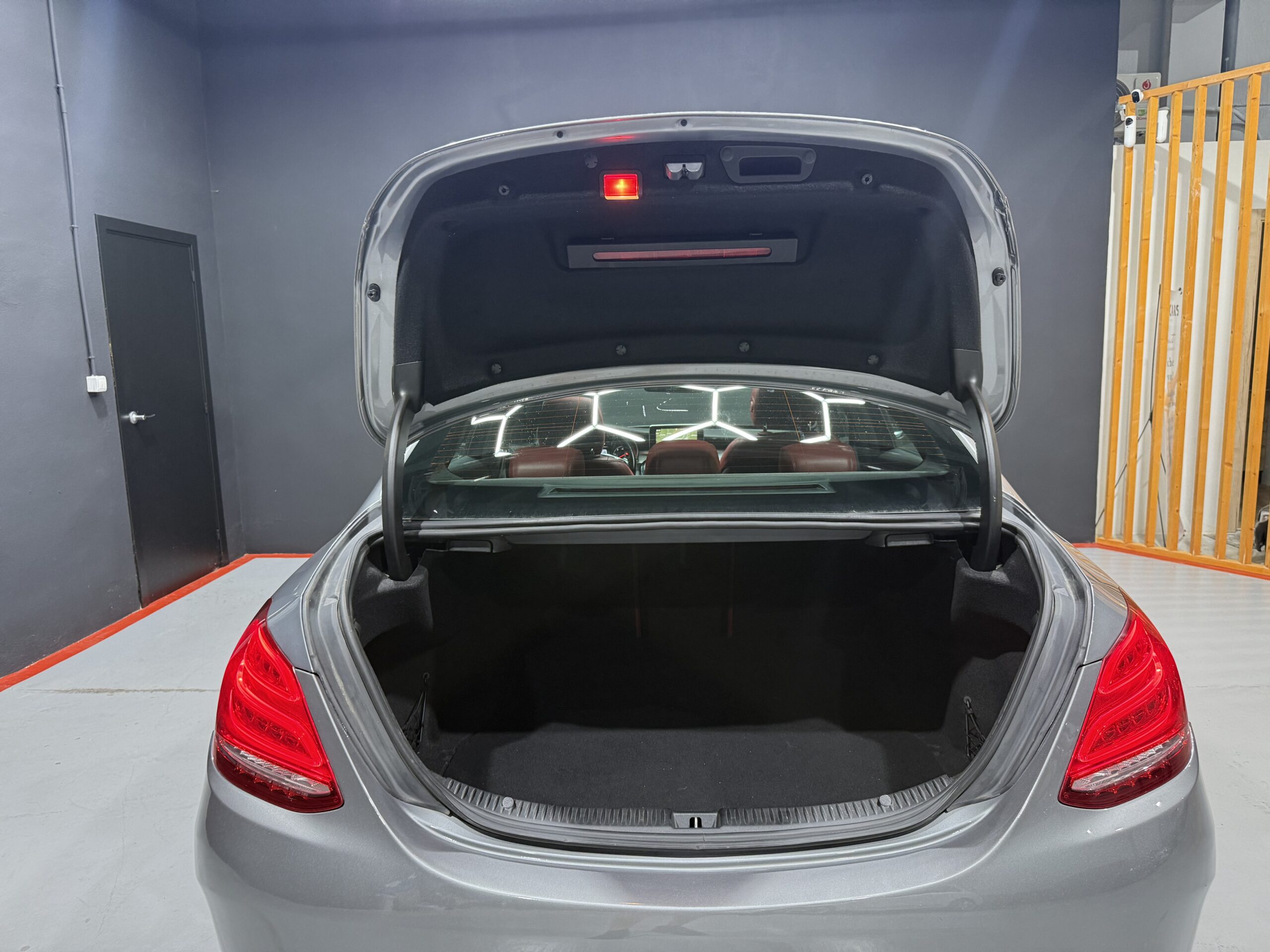 
								MERCEDES-BENZ Clase C C 220 d Sportive AMG full									