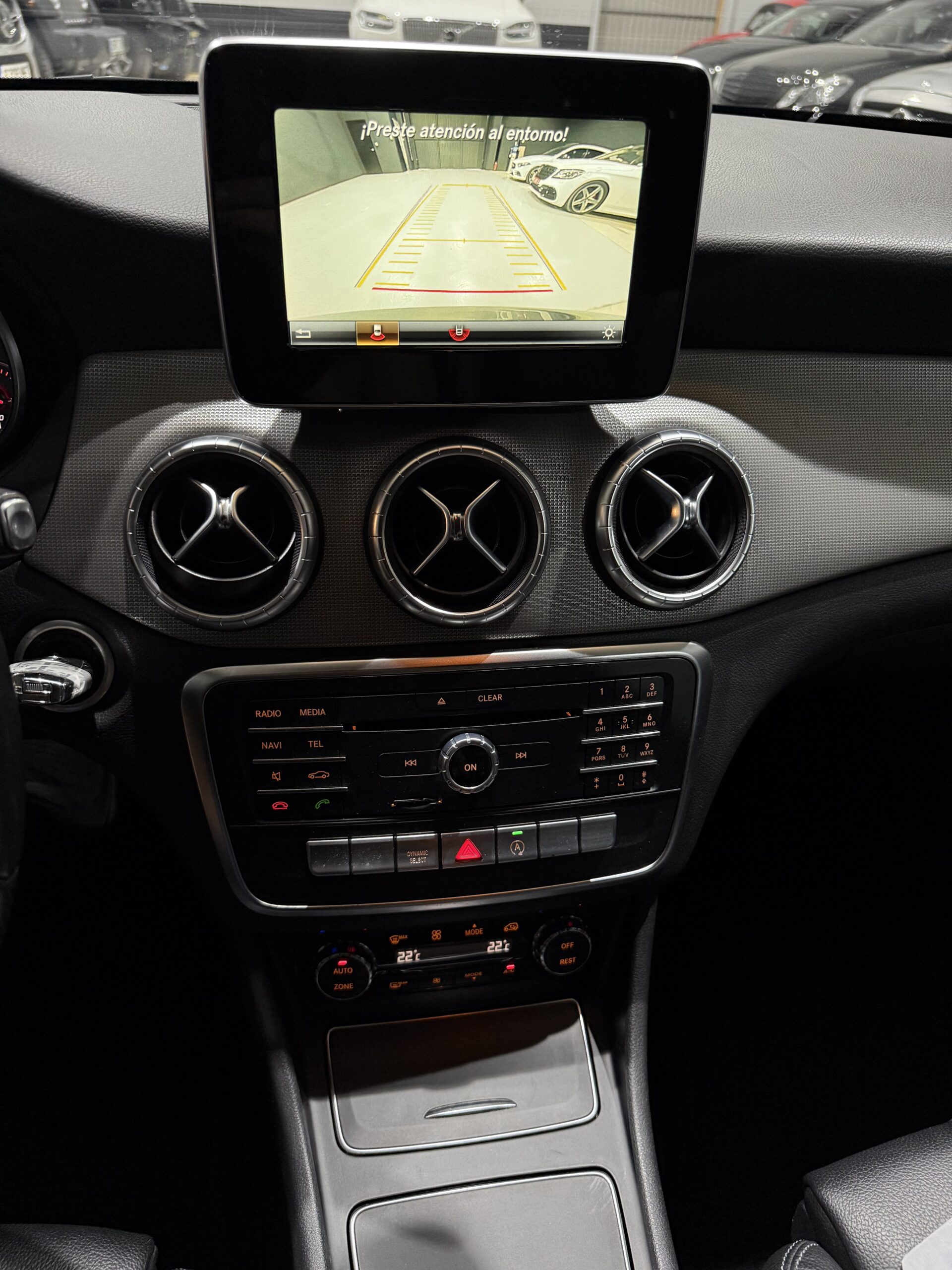 
								MERCEDES-BENZ Clase CLA 200 d full									