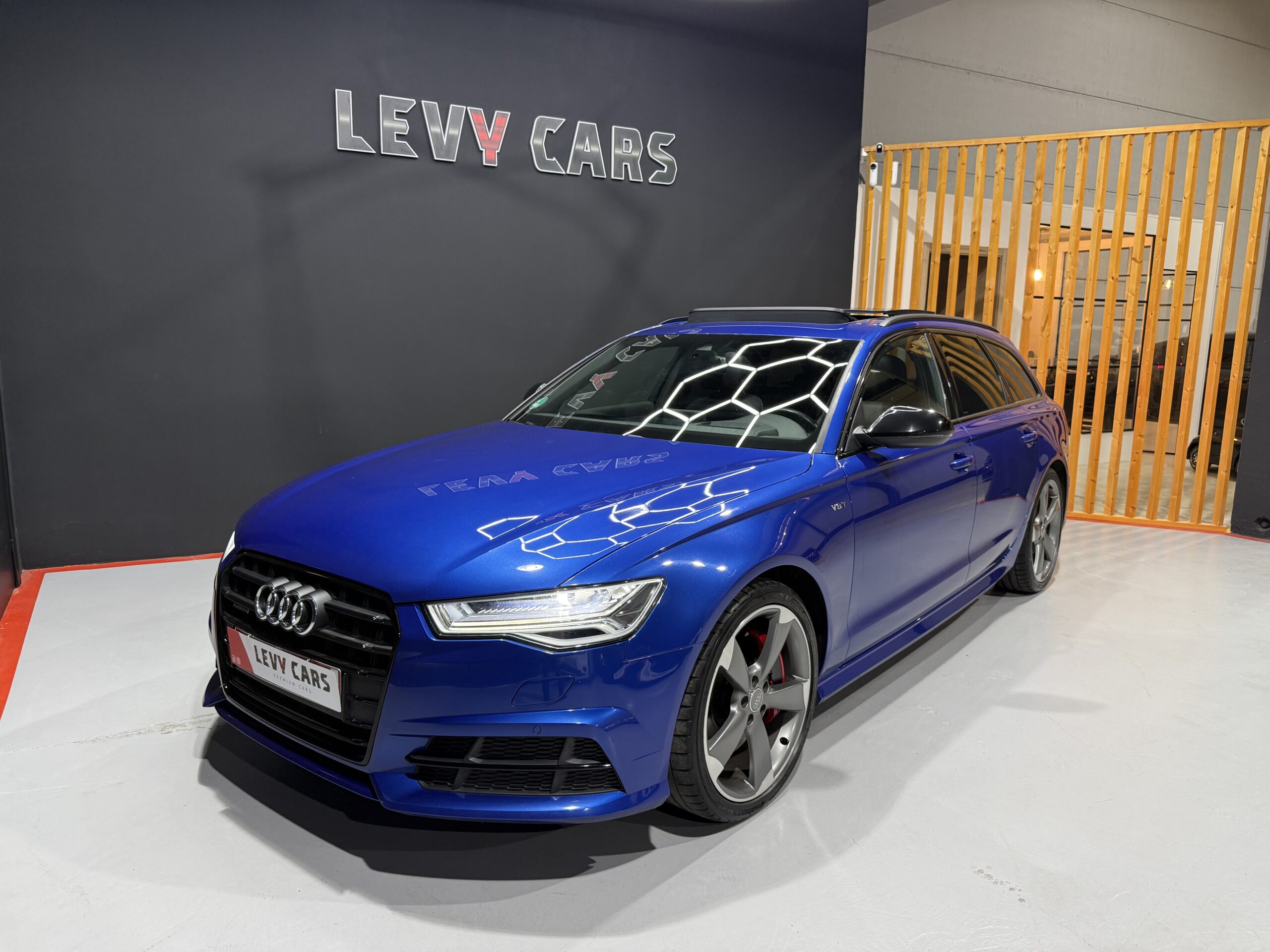 
								AUDI A6 Competition 3.0 TDI quattro tiptro Avant full									