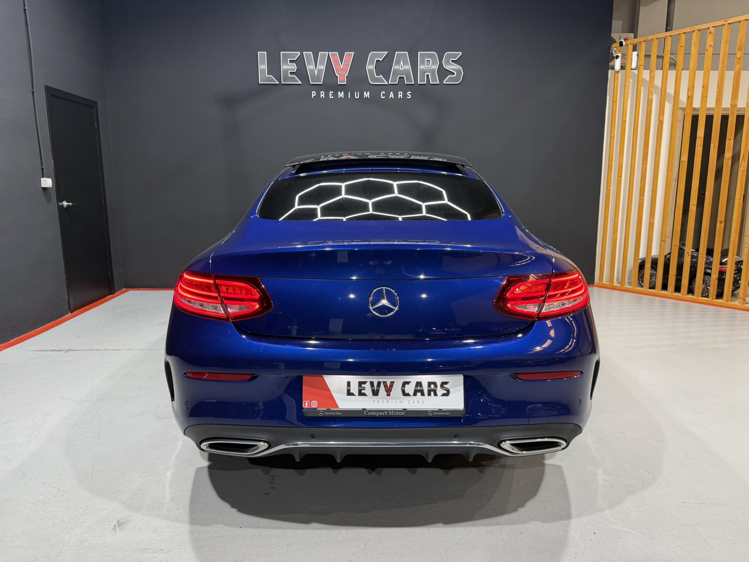 
								MERCEDES-BENZ Clase C Coupe C 220 d full									