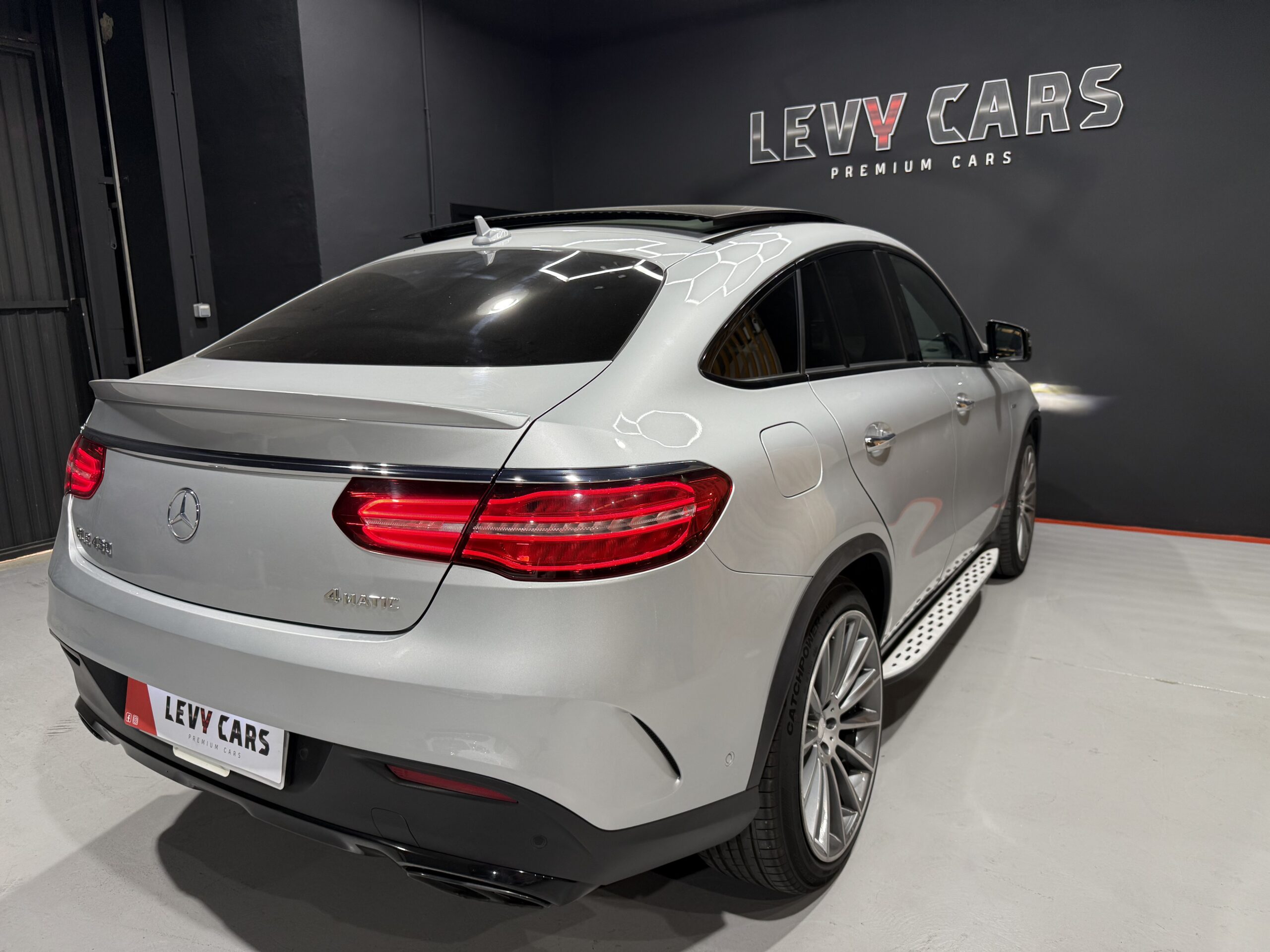
								MERCEDES-BENZ Clase GLE Coupé 450 AMG 4MATIC full									