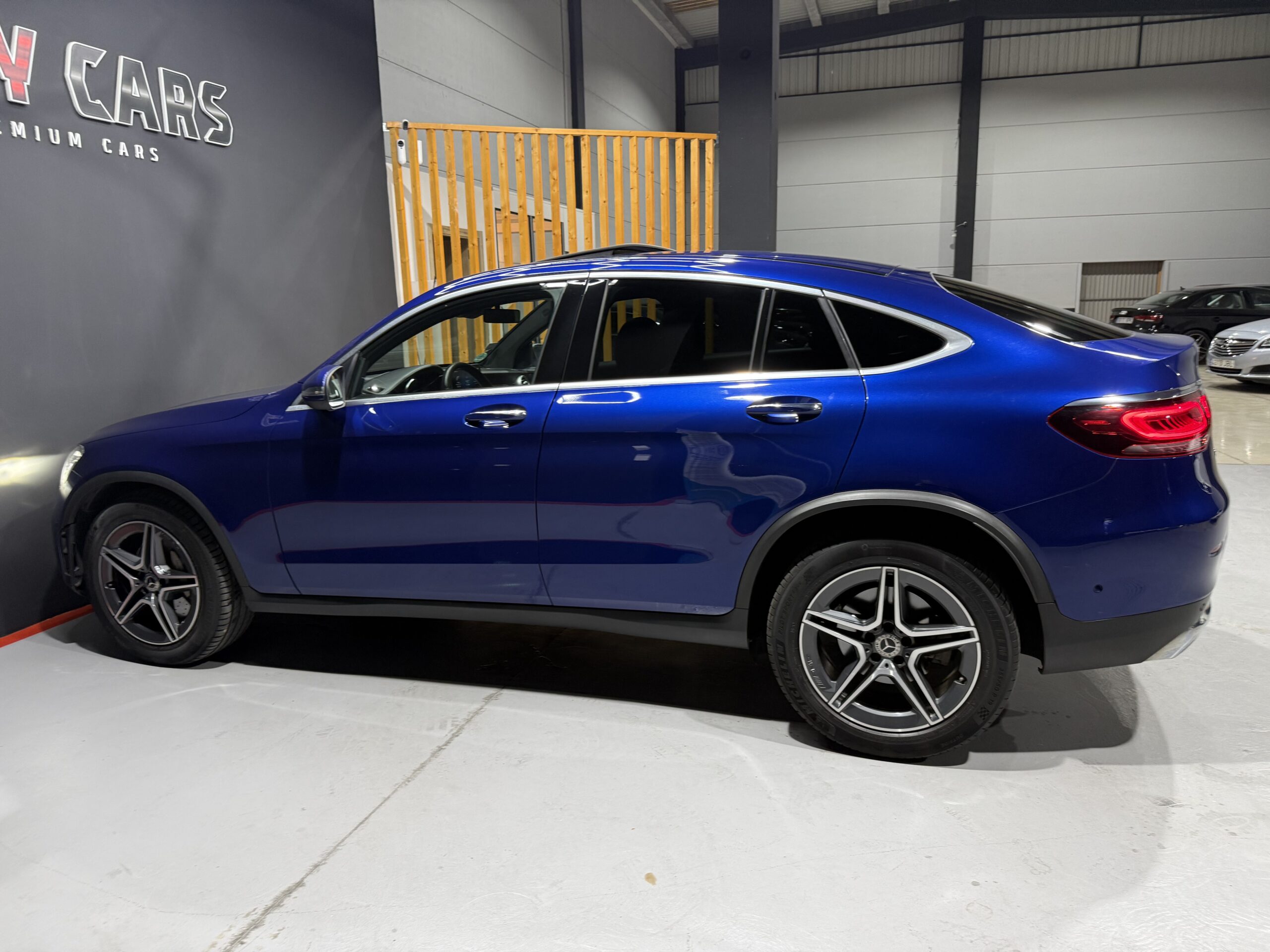 
								MERCEDES-BENZ GLC 300 d Coupé 4MATIC full									