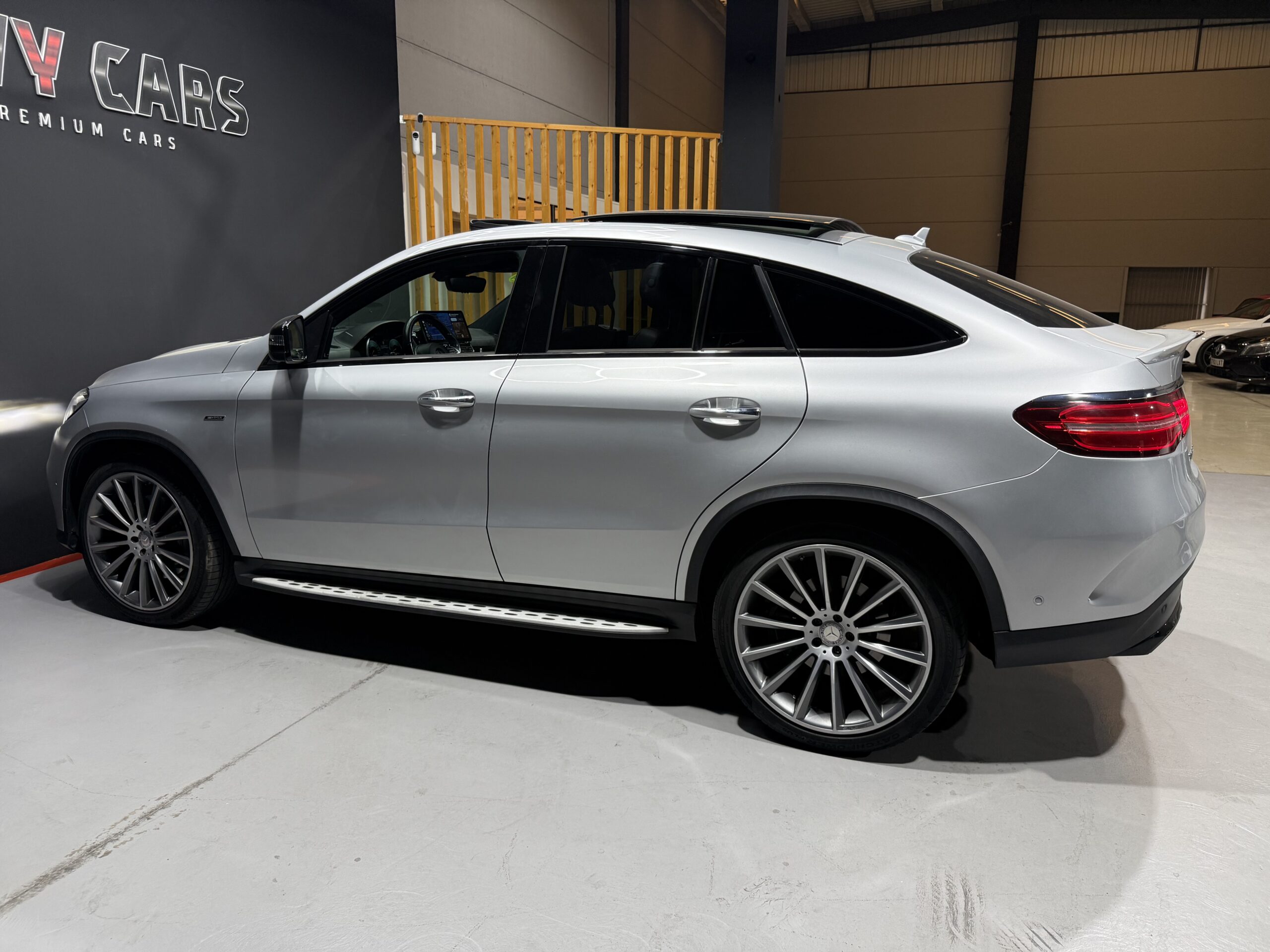 
								MERCEDES-BENZ Clase GLE Coupé 450 AMG 4MATIC full									