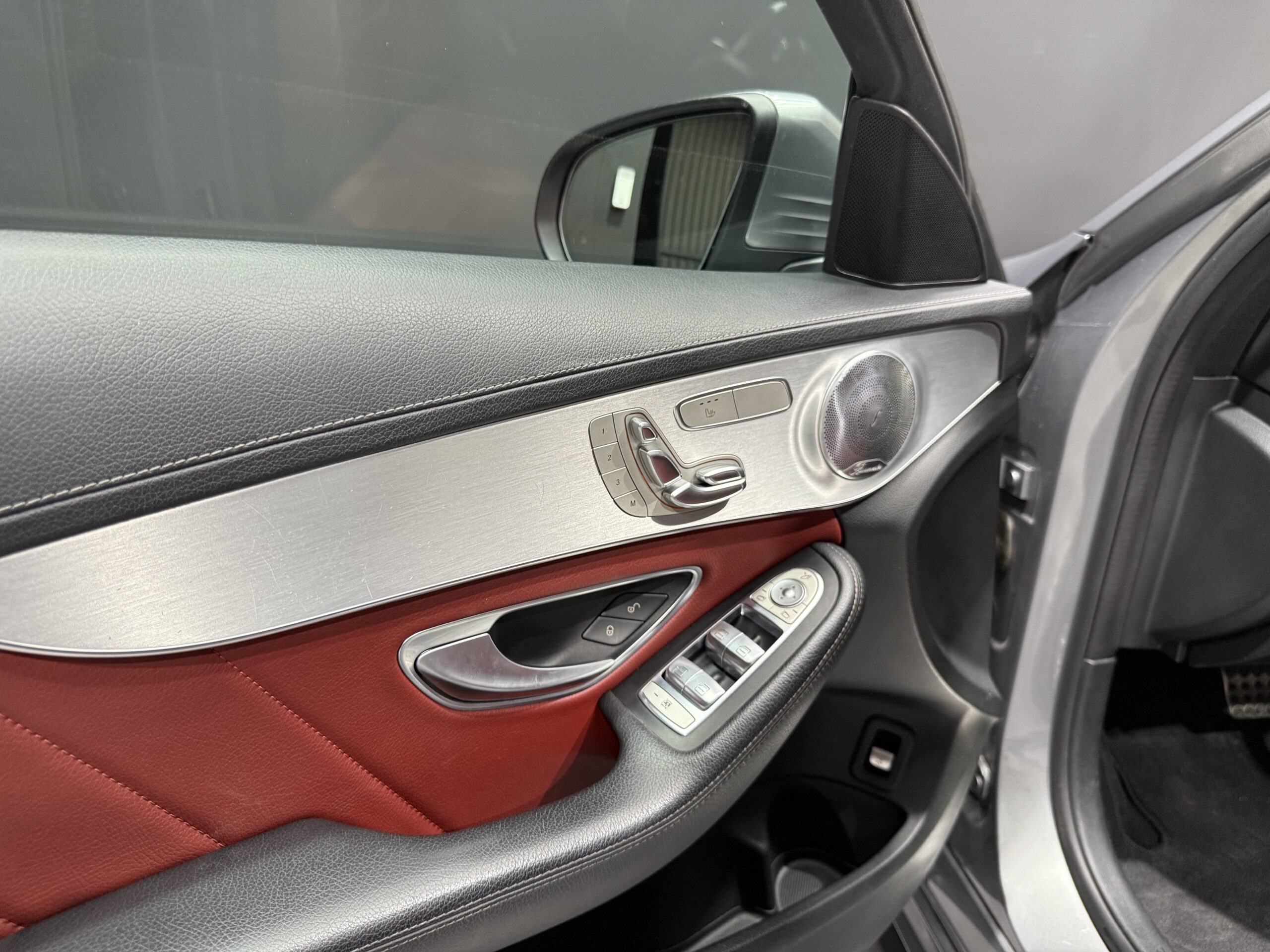 
								MERCEDES-BENZ Clase C C 220 d Sportive AMG full									