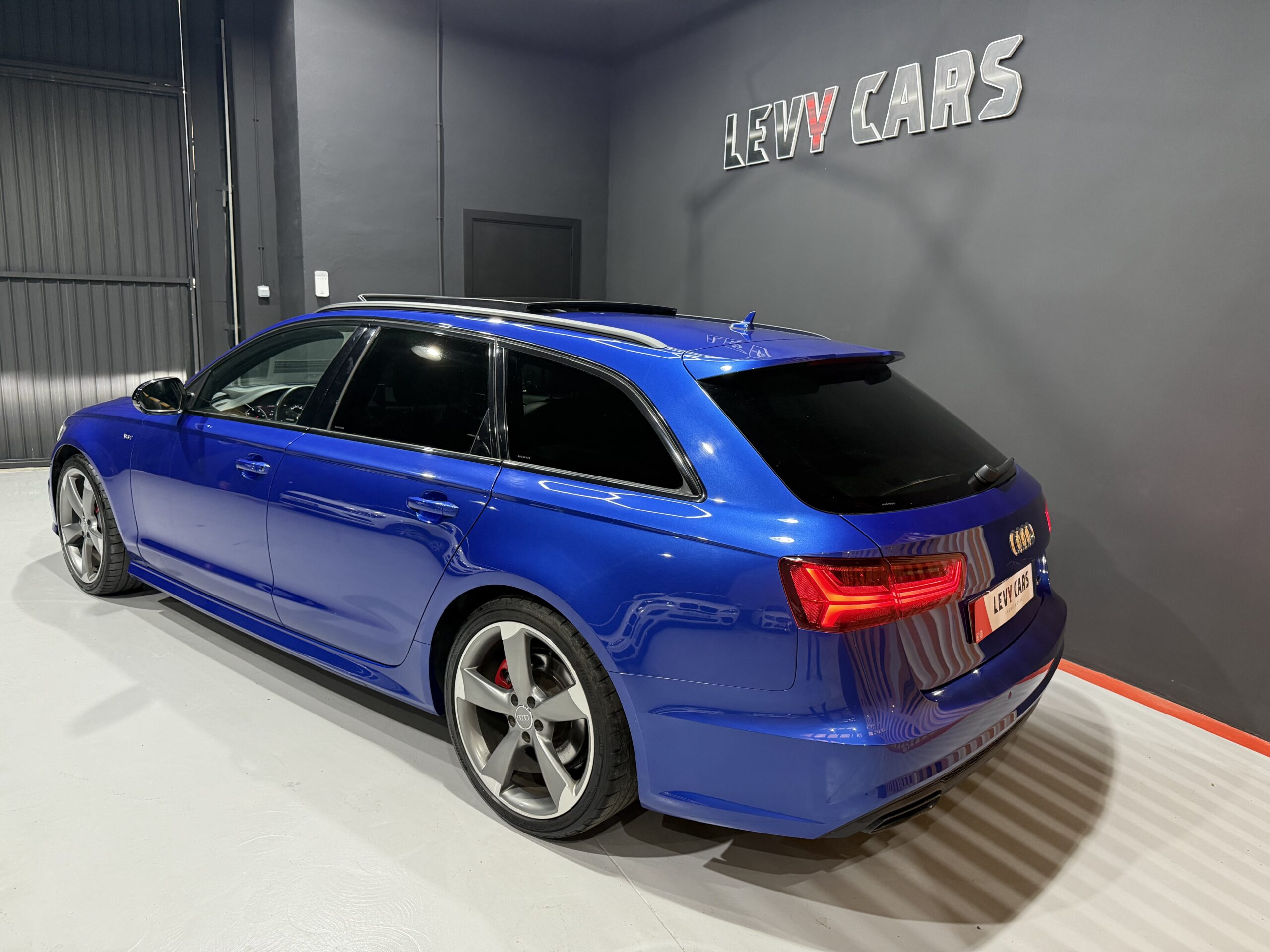 
								AUDI A6 Competition 3.0 TDI quattro tiptro Avant full									