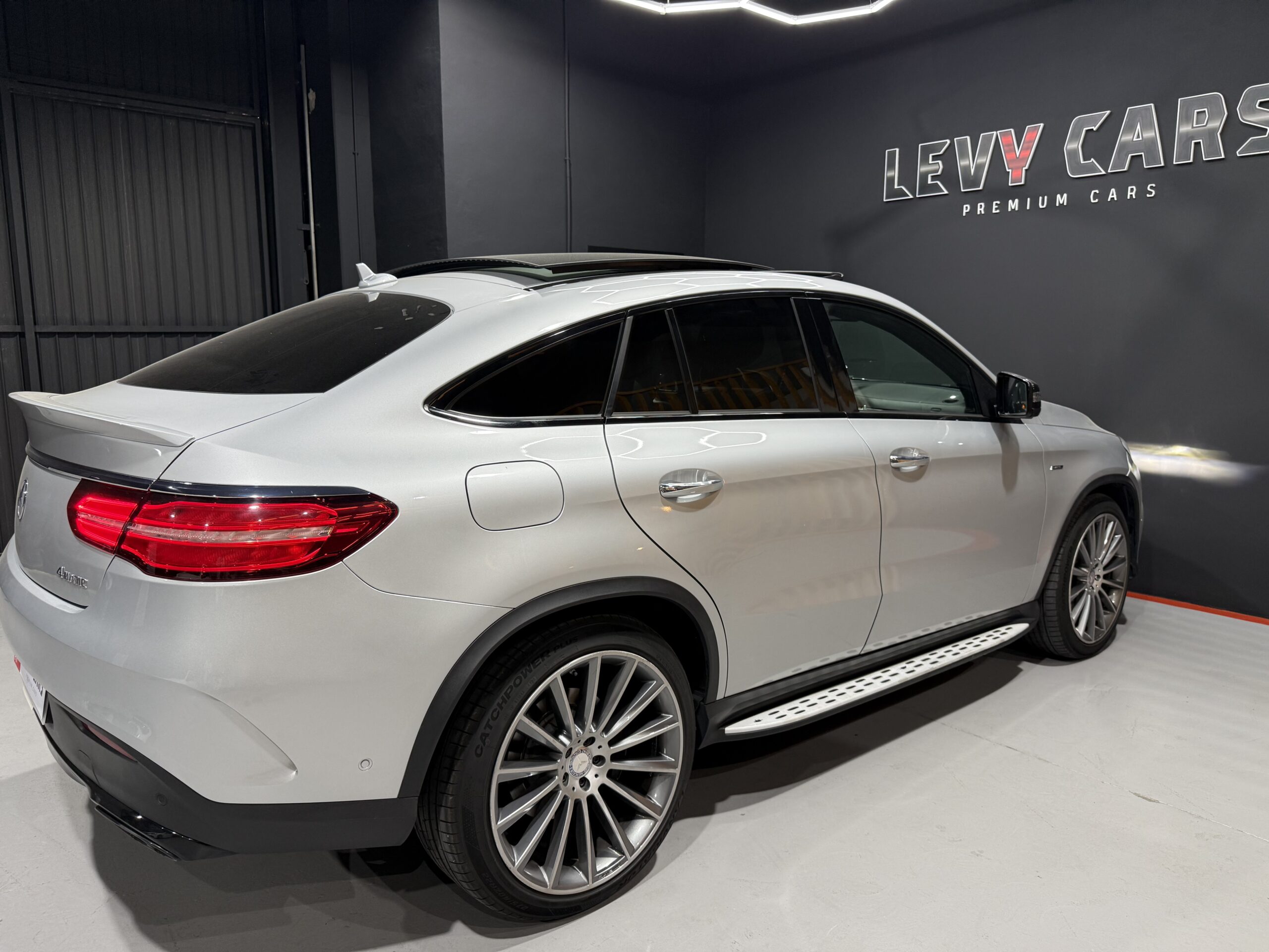 
								MERCEDES-BENZ Clase GLE Coupé 450 AMG 4MATIC full									