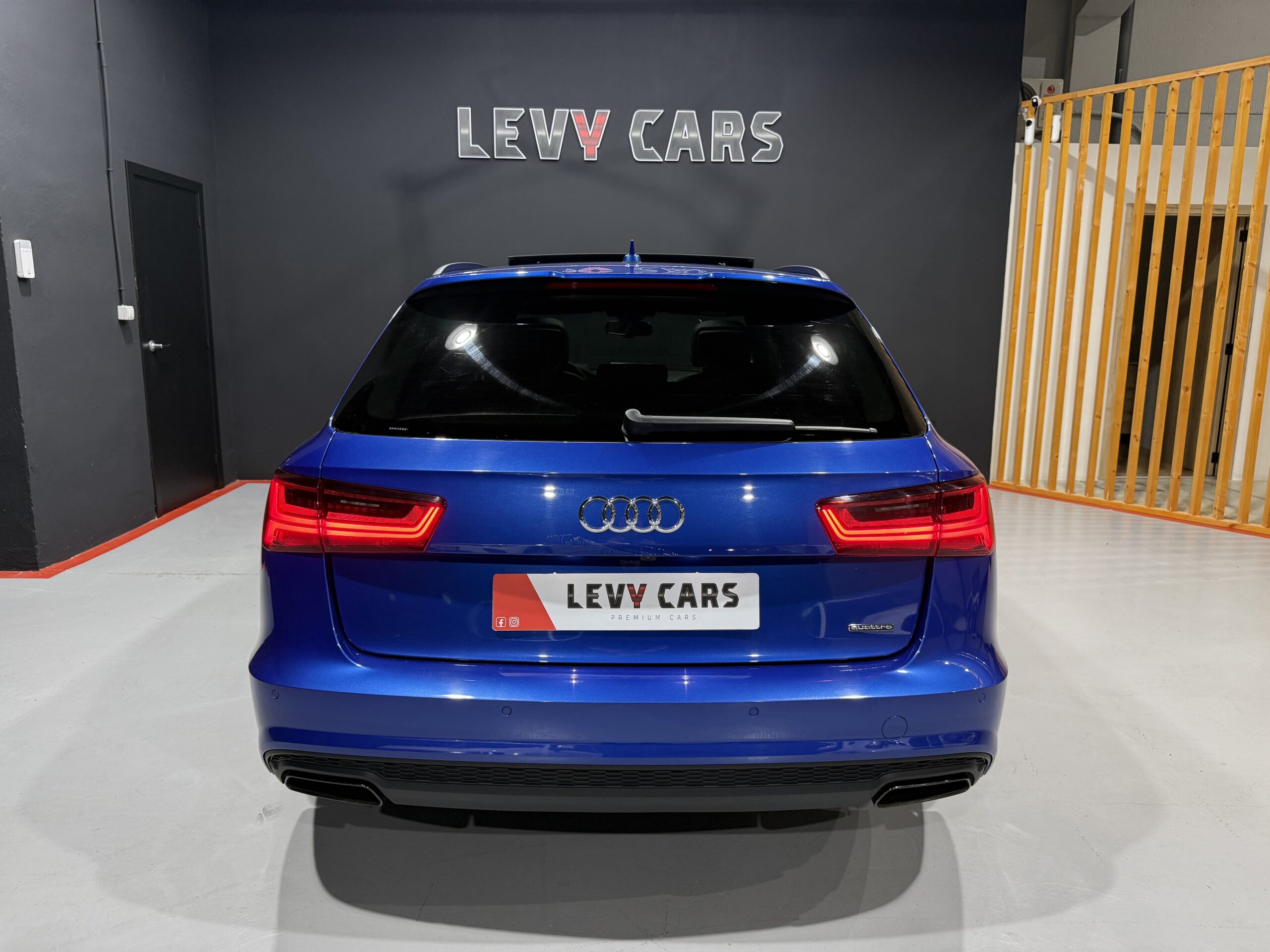 
								AUDI A6 Competition 3.0 TDI quattro tiptro Avant full									