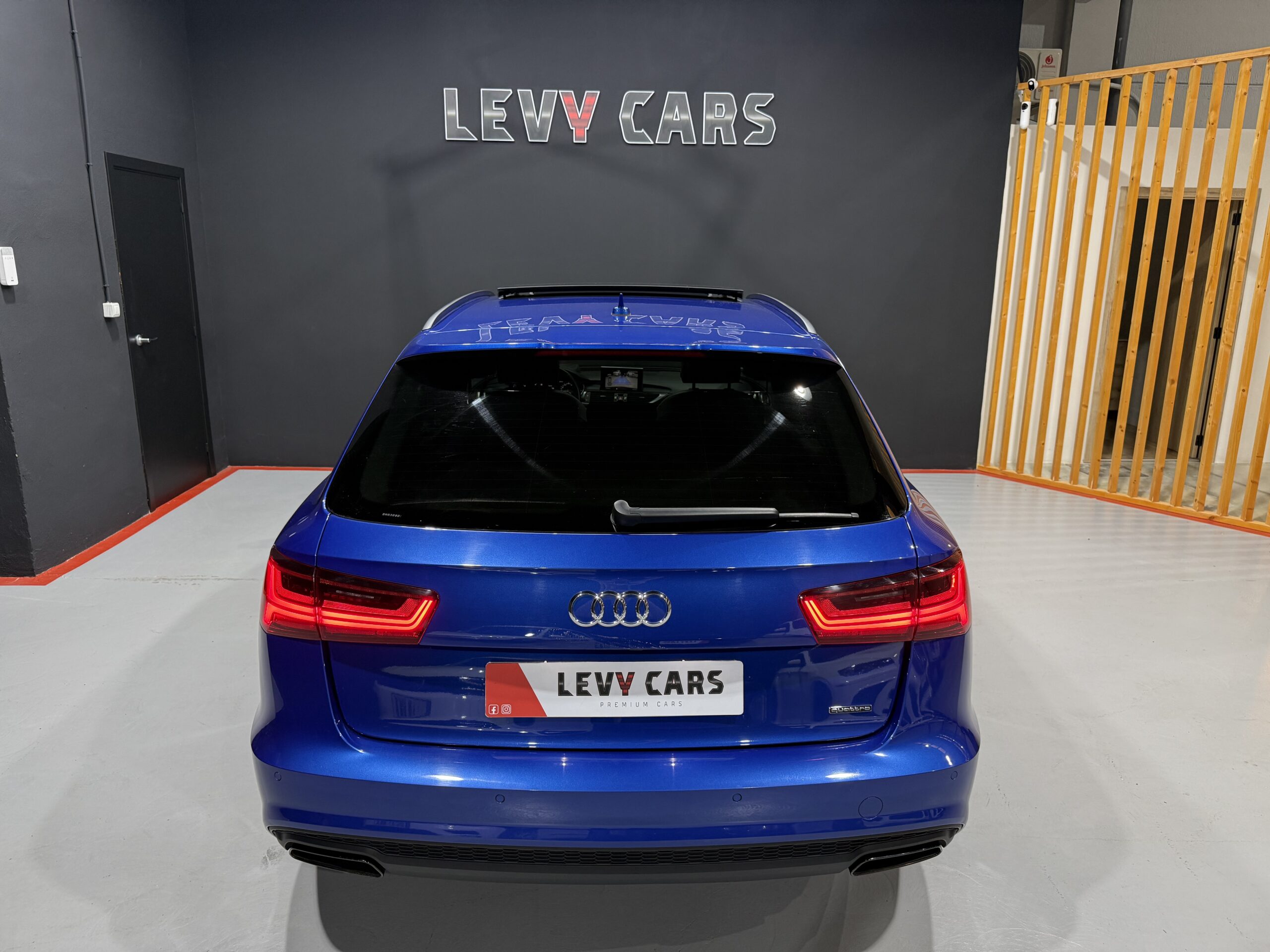 
								AUDI A6 Competition 3.0 TDI quattro tiptro Avant full									