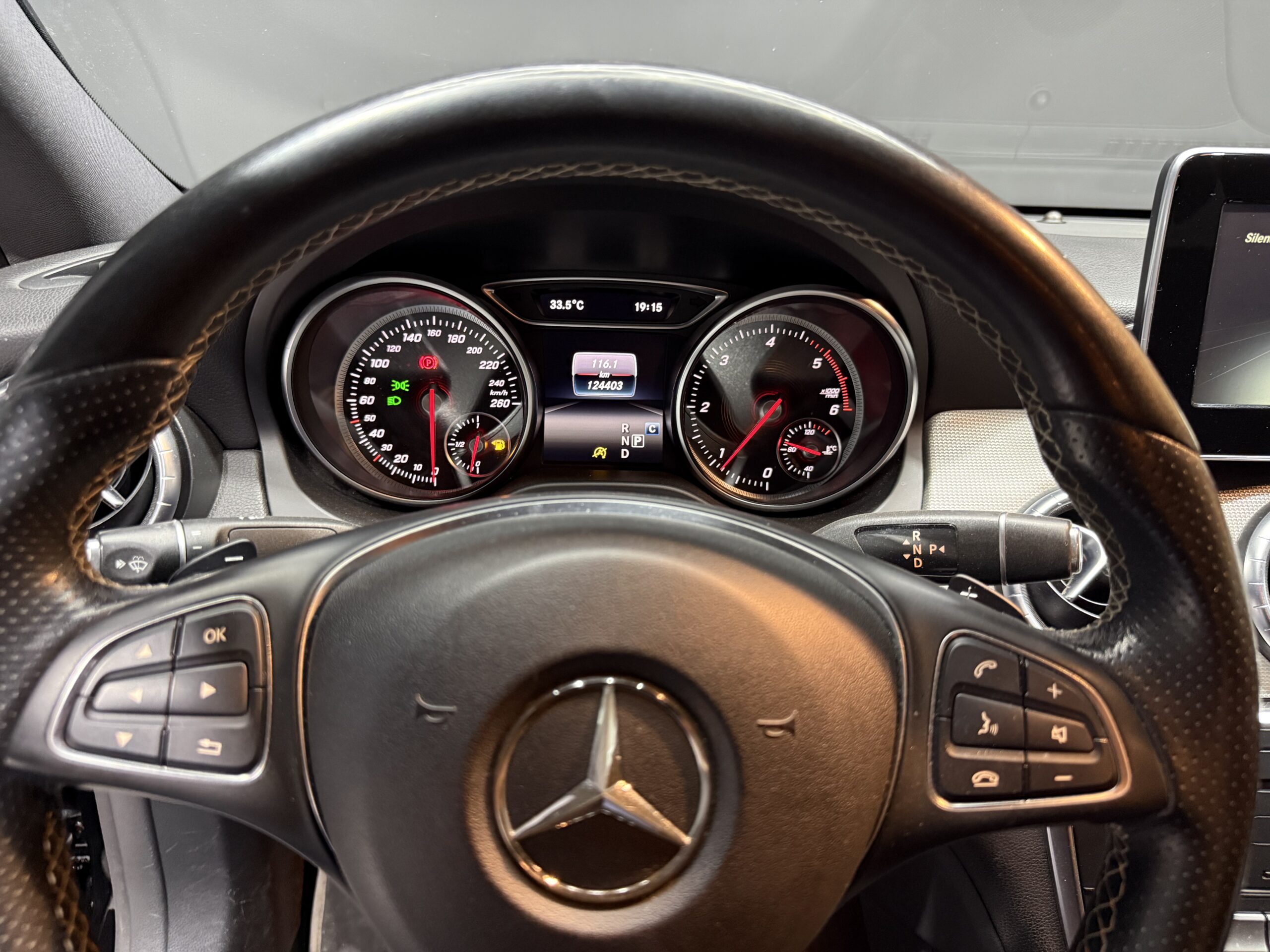 
								MERCEDES-BENZ Clase CLA 200 d full									