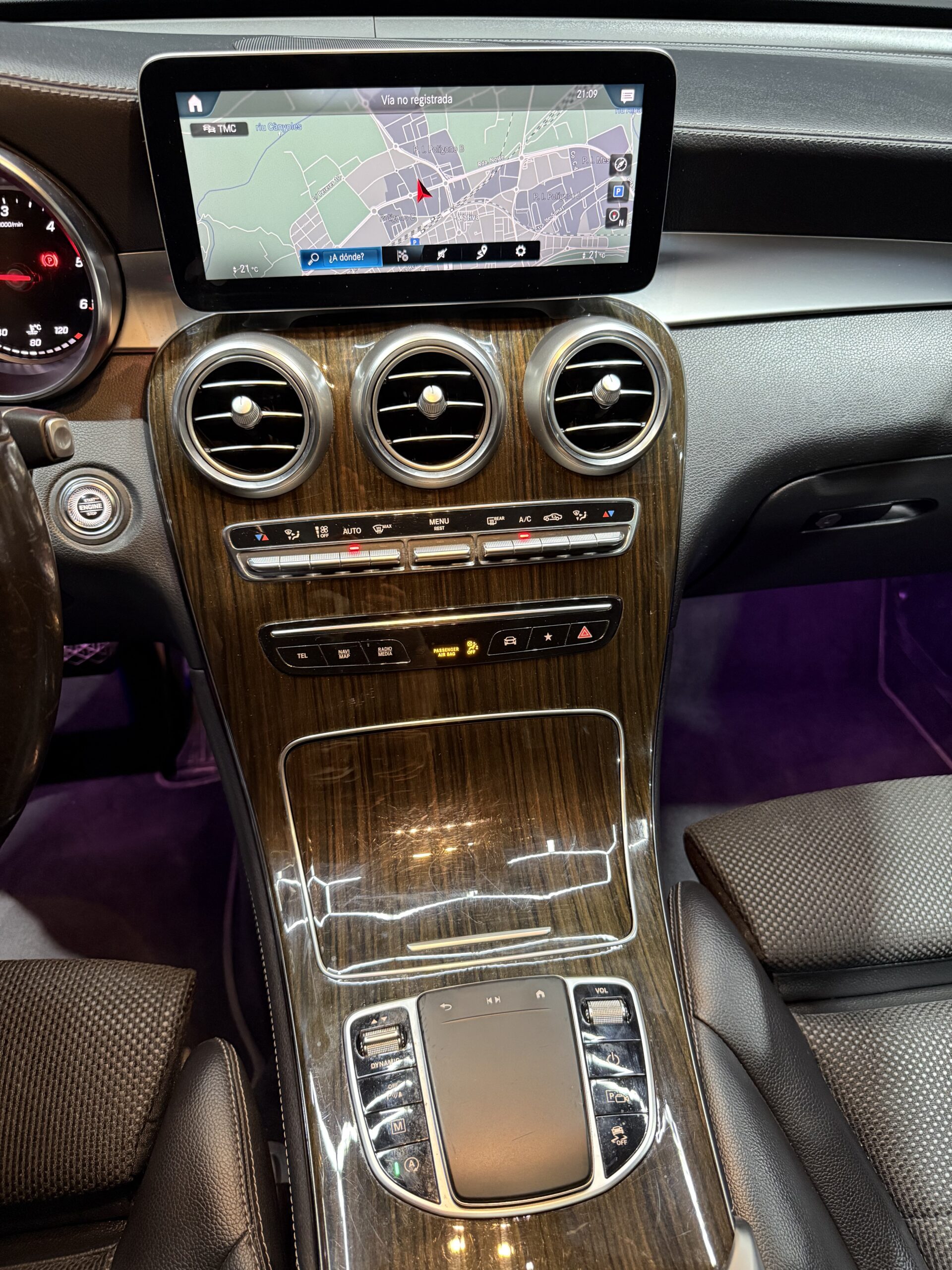 
								MERCEDES-BENZ GLC 300 d Coupé 4MATIC full									