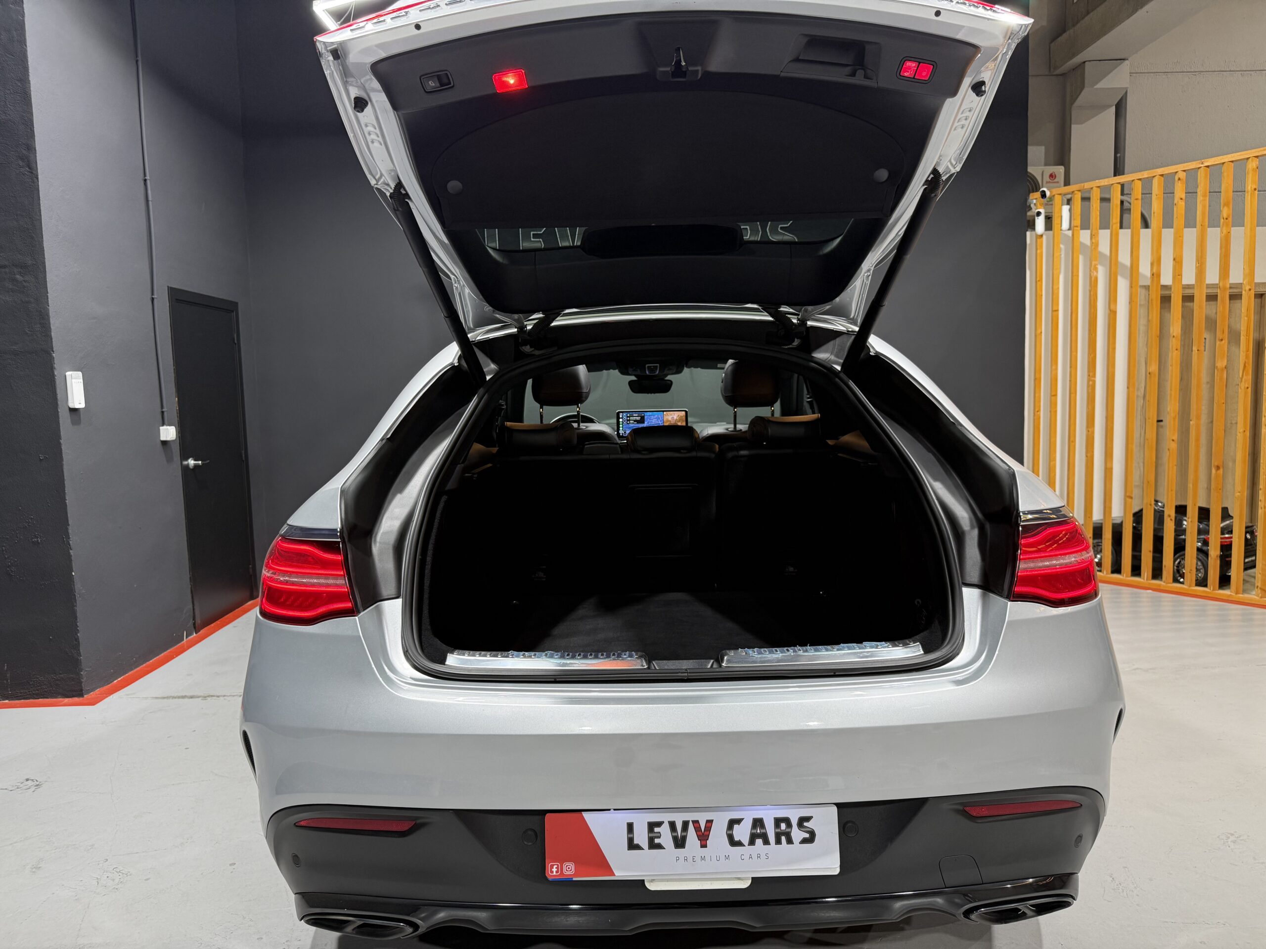 
								MERCEDES-BENZ Clase GLE Coupé 450 AMG 4MATIC full									