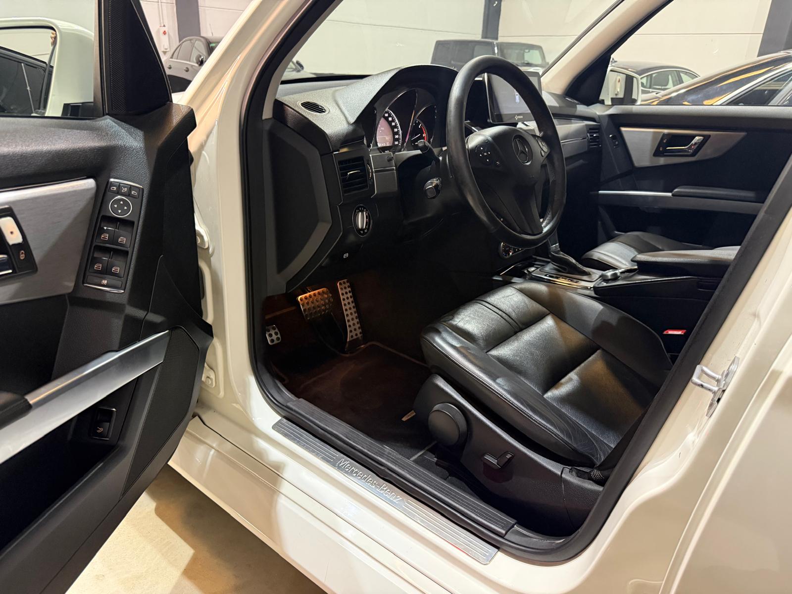 
								Mercedes Benz GLK 350 d full									