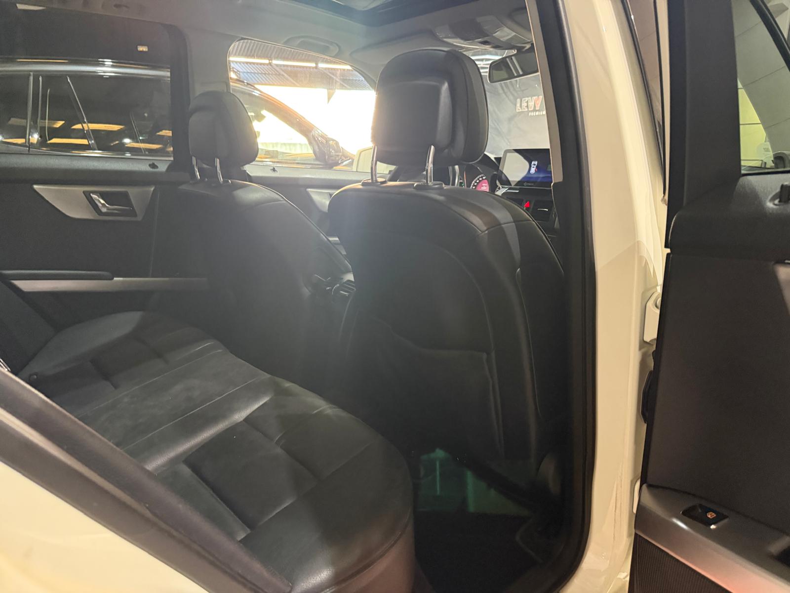 
								Mercedes Benz GLK 350 d full									