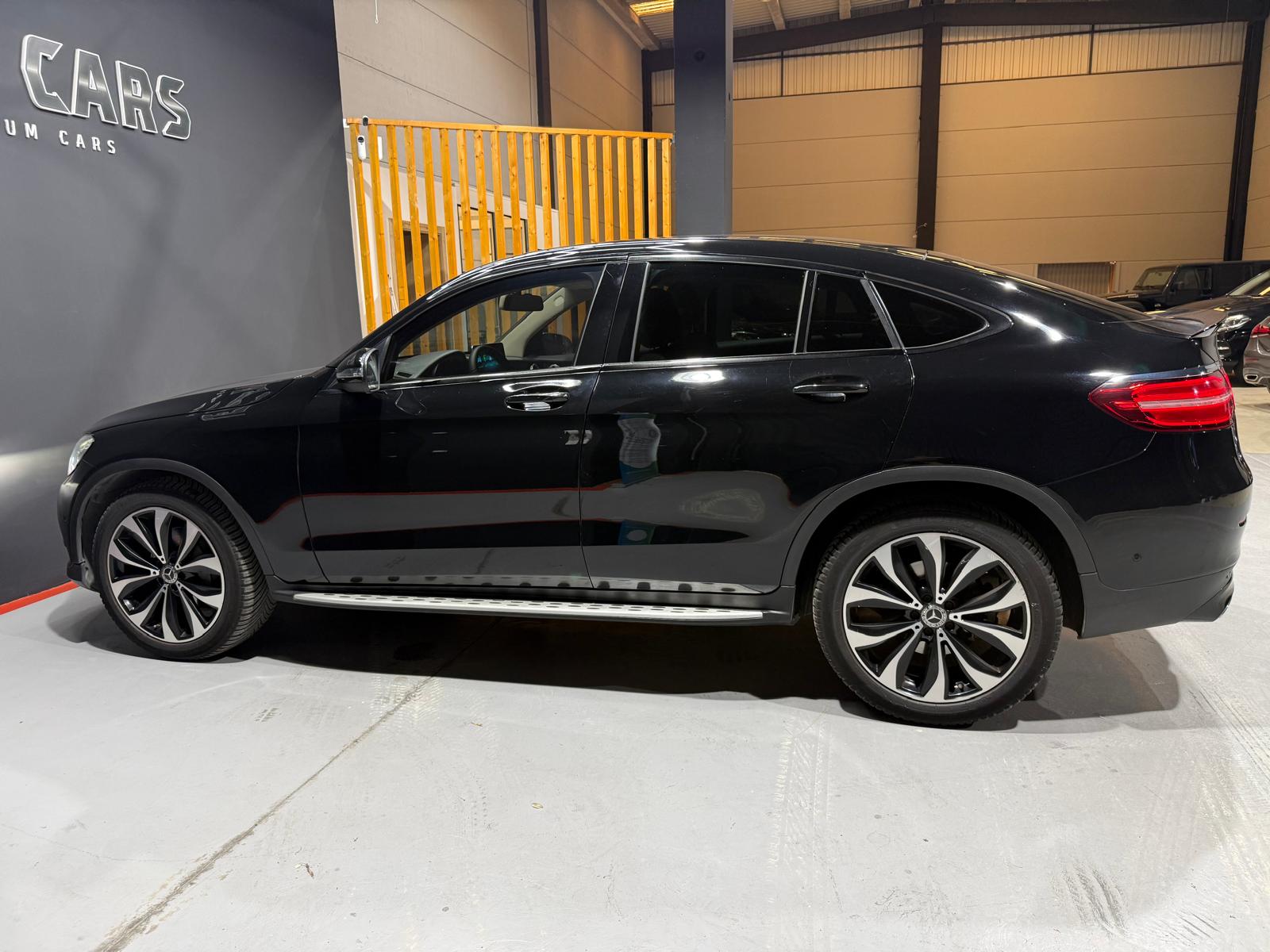 
								MERCEDES-BENZ GLC 250 d Coupé 4MATIC full									