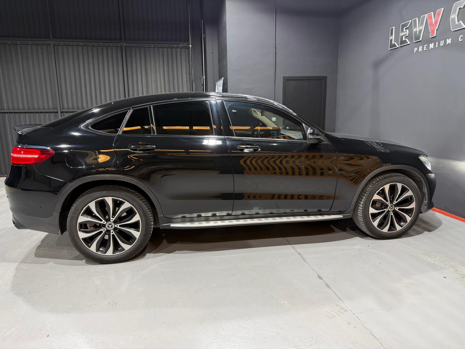 
								MERCEDES-BENZ GLC 250 d Coupé 4MATIC full									