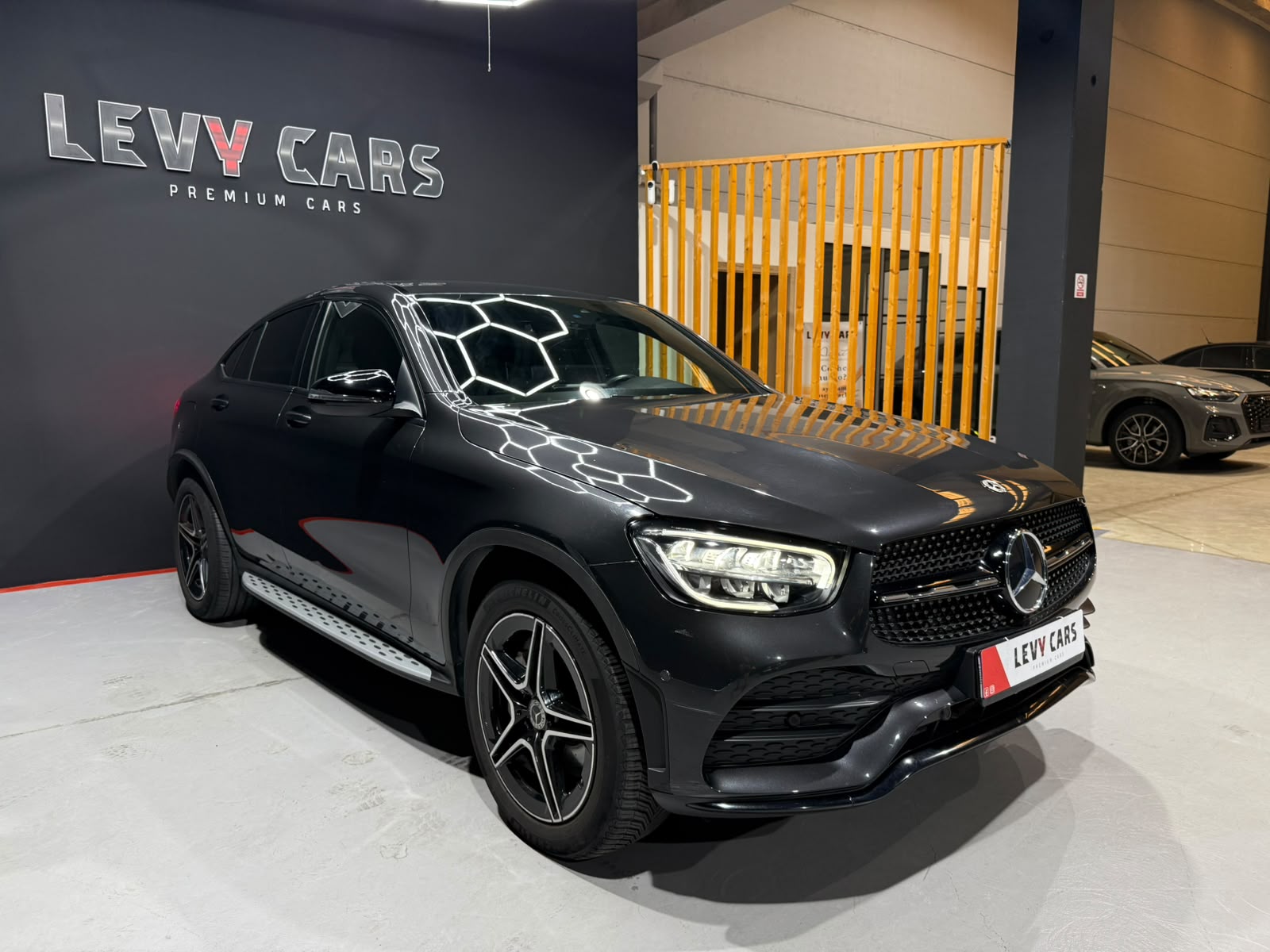 
								MERCEDES-BENZ Clase GLC COUPÉ 300 full									