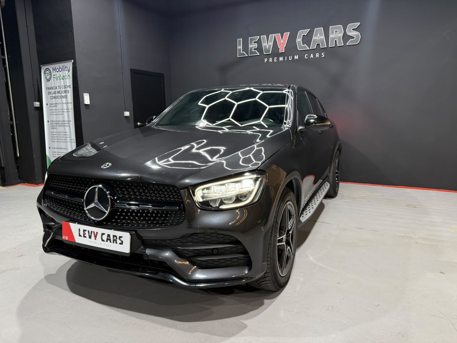 
								MERCEDES-BENZ Clase GLC COUPÉ 300 full									