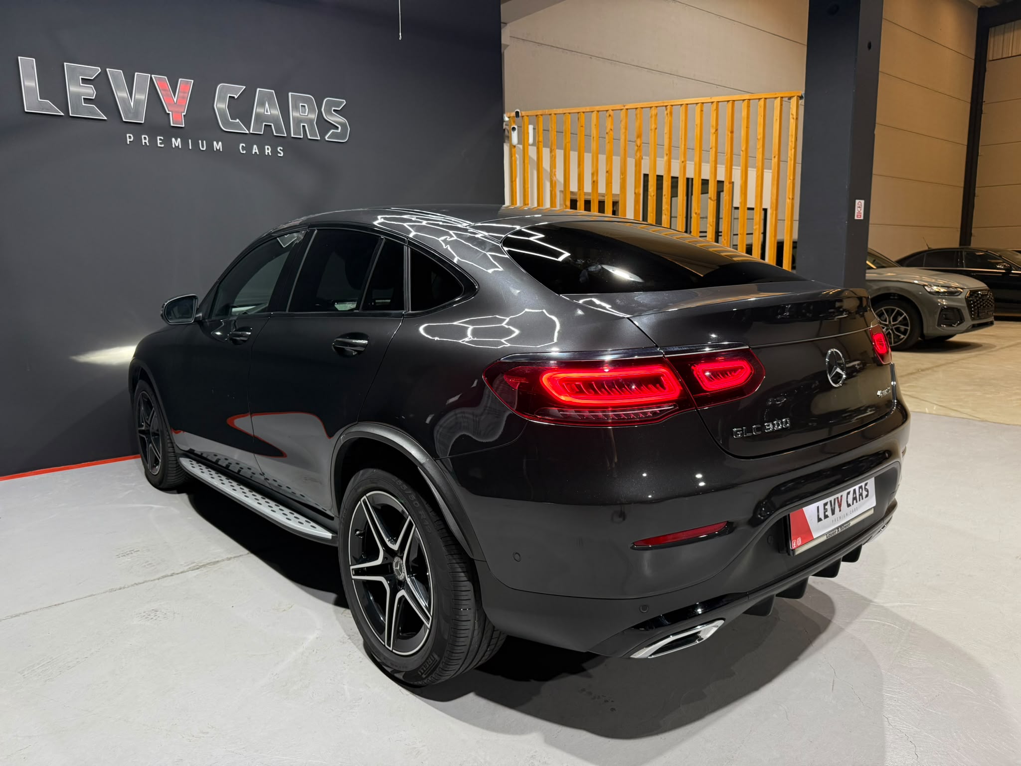 
								MERCEDES-BENZ Clase GLC COUPÉ 300 full									