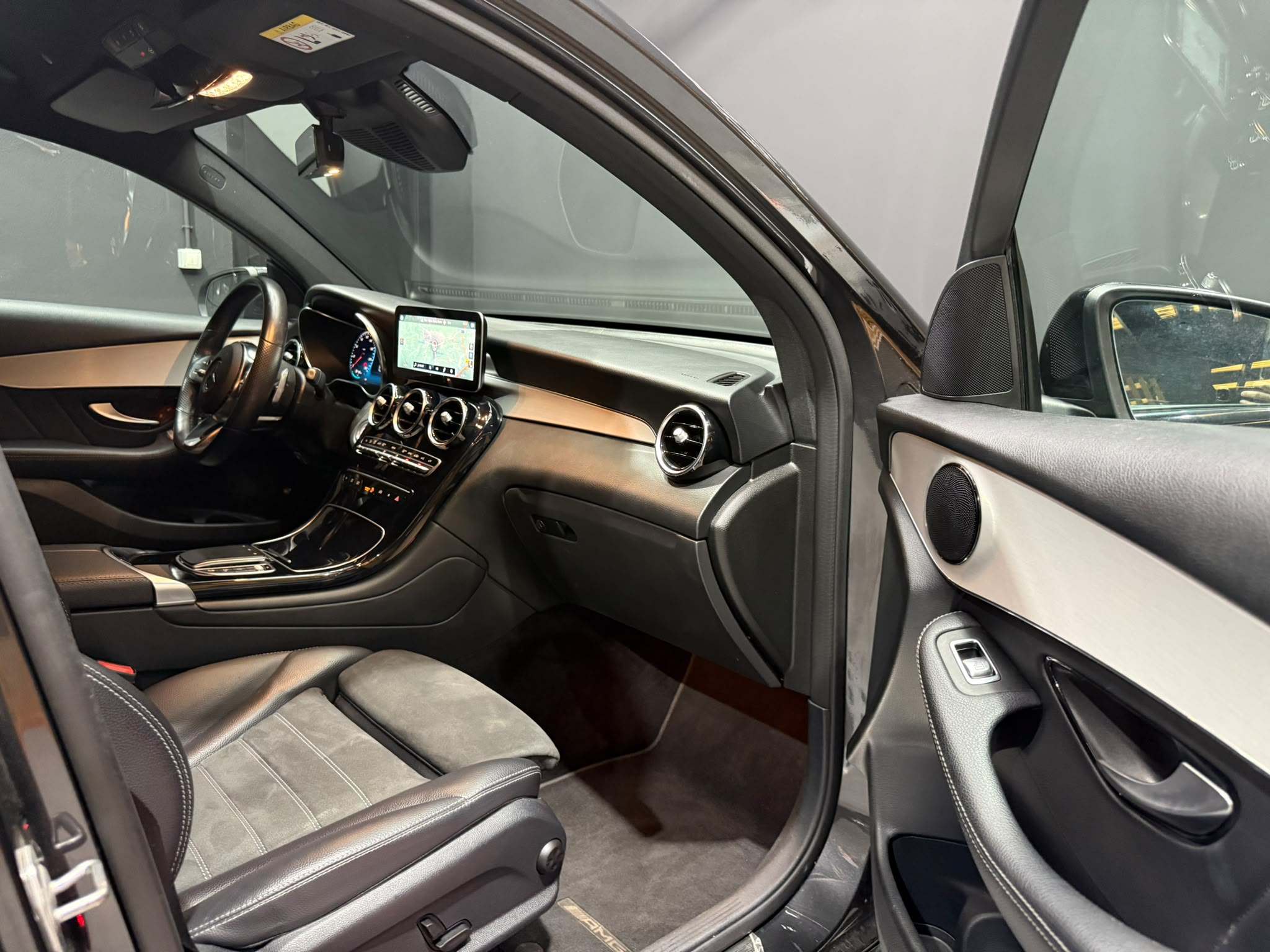 
								MERCEDES-BENZ Clase GLC COUPÉ 300 full									