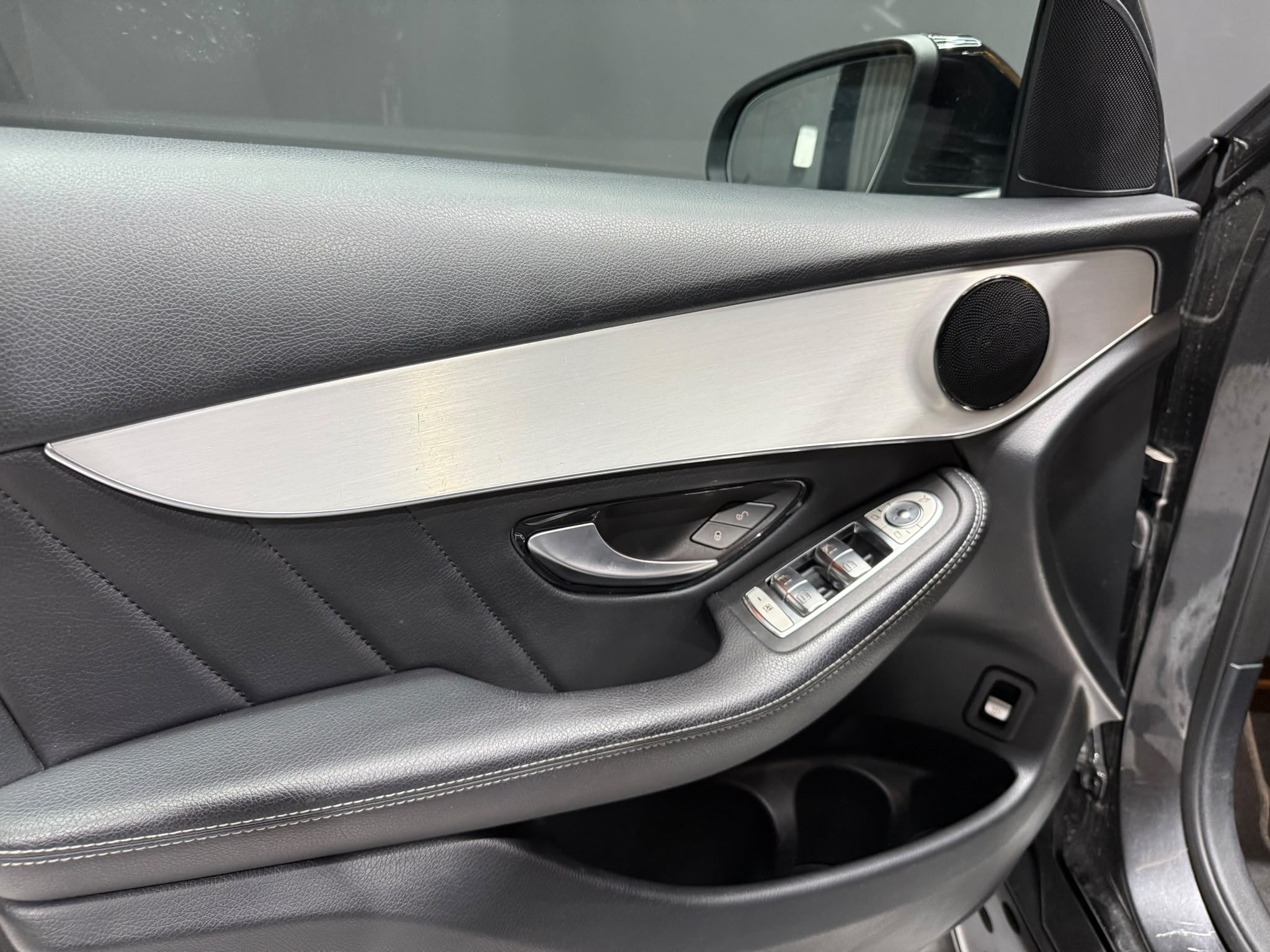 
								MERCEDES-BENZ Clase GLC COUPÉ 300 full									